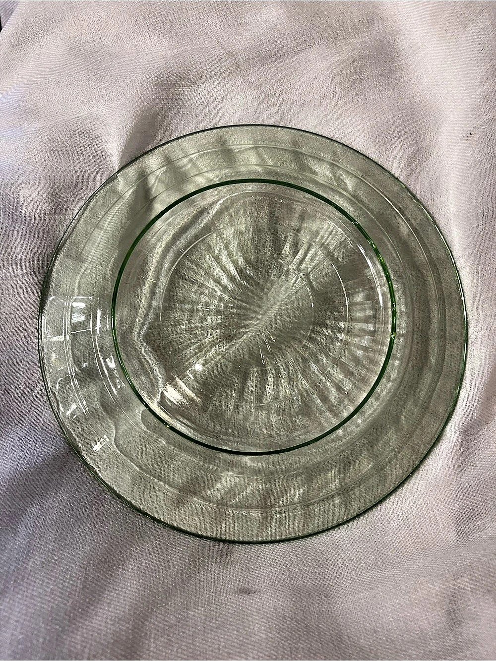 Green & Clear Dinner Plate Uranium
